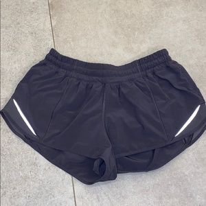 lululemon 2.5 running short grey